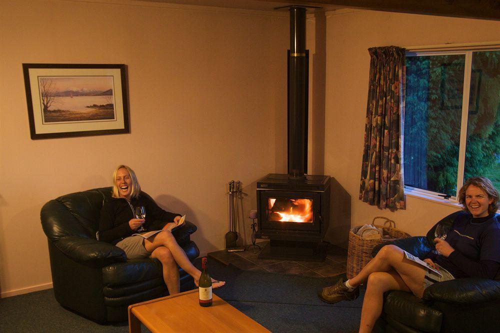 Howards Mountain Lodge National Park Eksteriør bilde