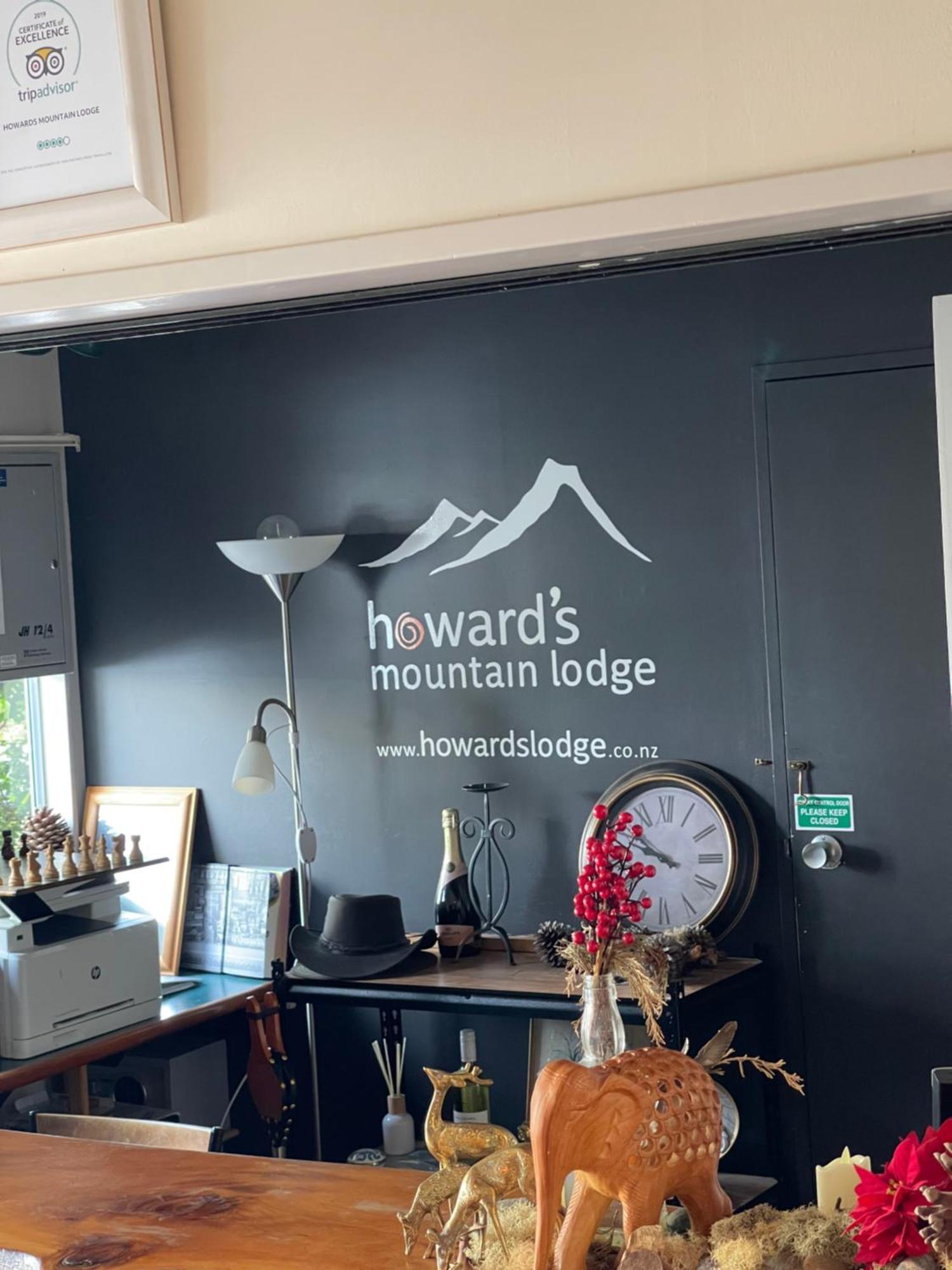 Howards Mountain Lodge National Park Eksteriør bilde
