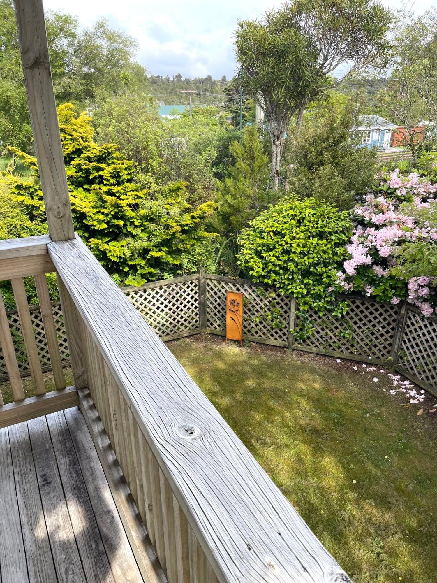 Howards Mountain Lodge National Park Eksteriør bilde